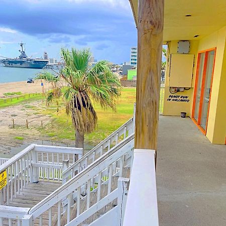 Sea Shell Inn On The Beach Corpus Christi Exterior photo