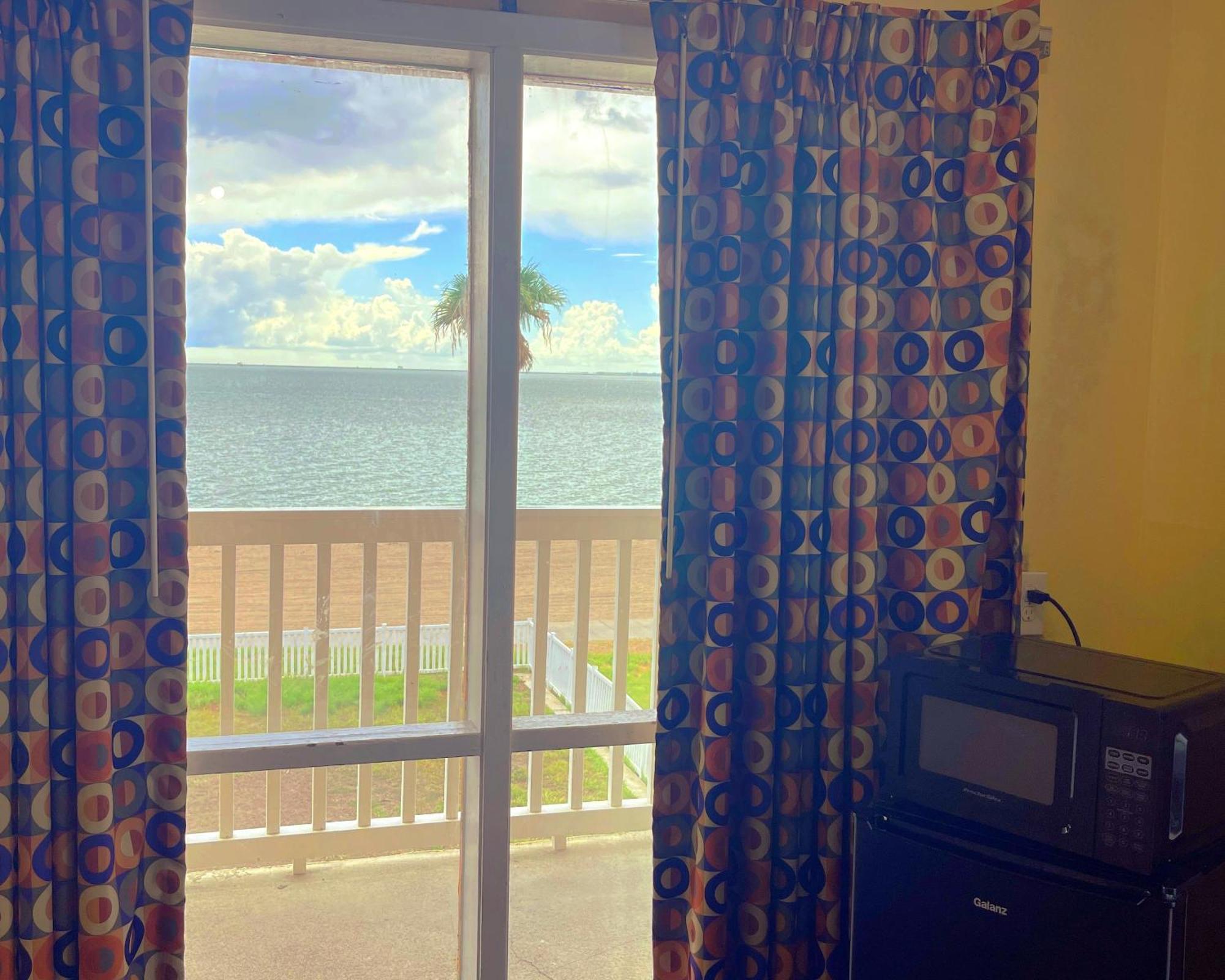 Sea Shell Inn On The Beach Corpus Christi Room photo