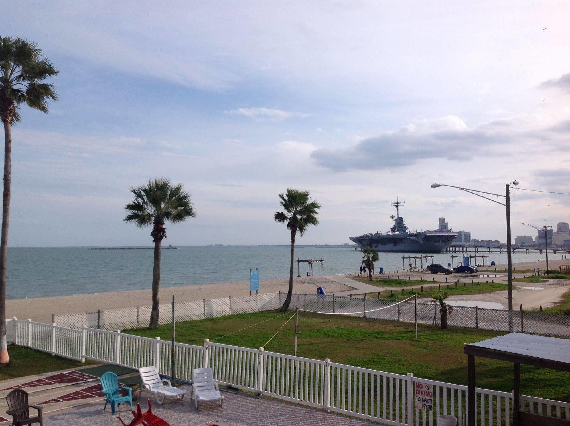 Sea Shell Inn On The Beach Corpus Christi Exterior photo